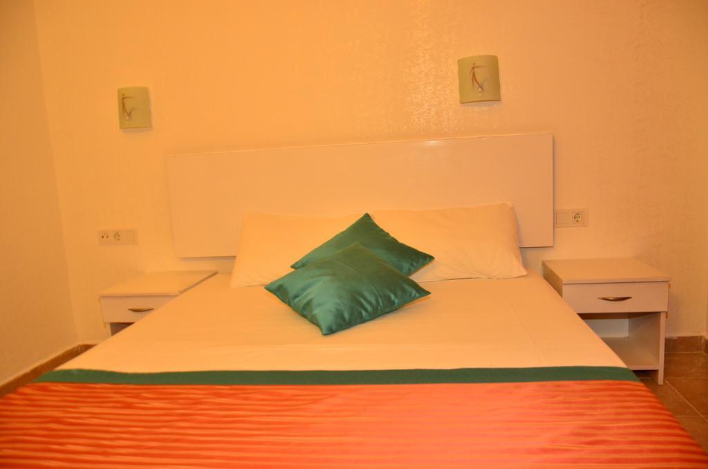 Almila Side Suite Hotel Екстериор снимка